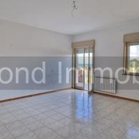 Appartamento 110mq con garage a Riposto