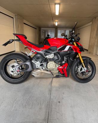 Ducati StreetfighterV4S perfetta
