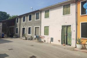 Casa indipendente di 124 m² con 5 locali a Veronel
