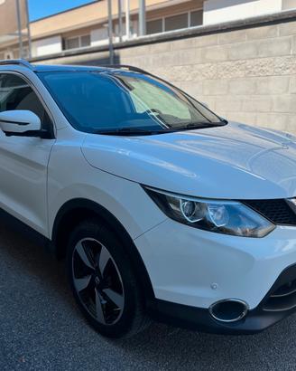 Nissan Qashqai 1.6 dci 360 4wd 130cv E6 NAVI/CAMER