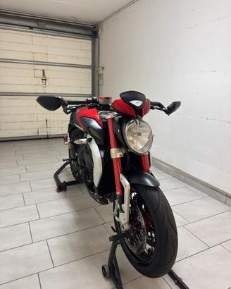 Mv Agusta Brutale Dragster 800 RR