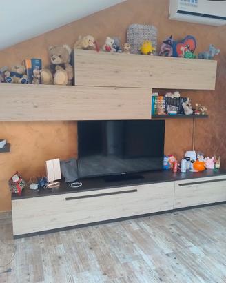 mobile parete + mensole