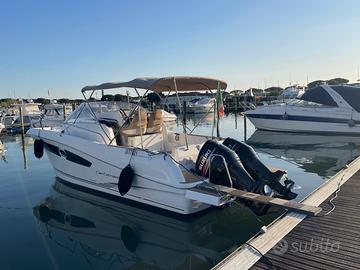 Jeanneau Cap Camarat 8,5 WA