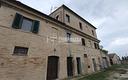trilocale-con-terrazza-giardino-privato-e-taverna