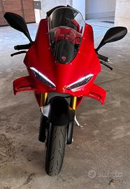 Ducati Panigale V4s
