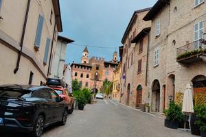 Casa indipendente con garage a Castell'Arquato 
