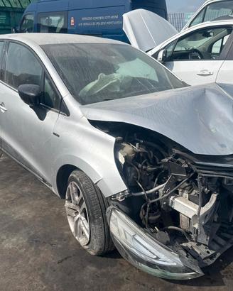 Ricambi usati auto Renault Clio Serie IV