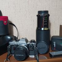 Macchina Fotografica Reflex OLIMPUS OM10 35mm