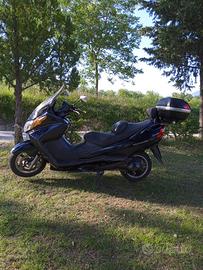 Suzuki burgman (400) 1000€ trattabili