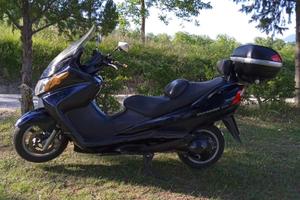 Suzuki burgman (400) 1000€ trattabili