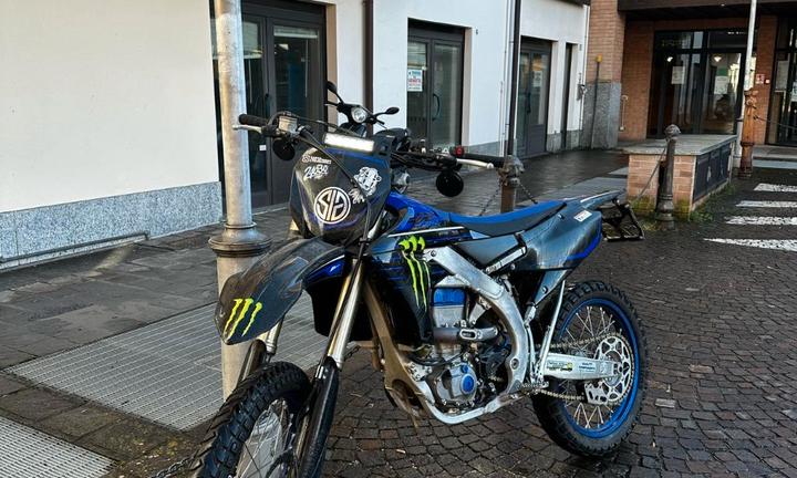 YZ450F 2022 Monster Energy Yamaha Racing Edition