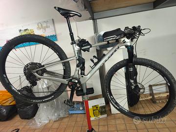 Lee Cougan cross fire Air