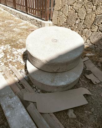 antica macina in pietra originale