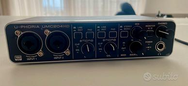Behringer U-PHORIA UMC204HD