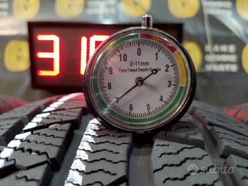 SET 4 GOMME DA NEVE 205 55 16 CONTINENTAL CON 90%