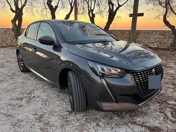 Peugeot 208 1.2 PureTech 100 CV EAT8 Allure Pack