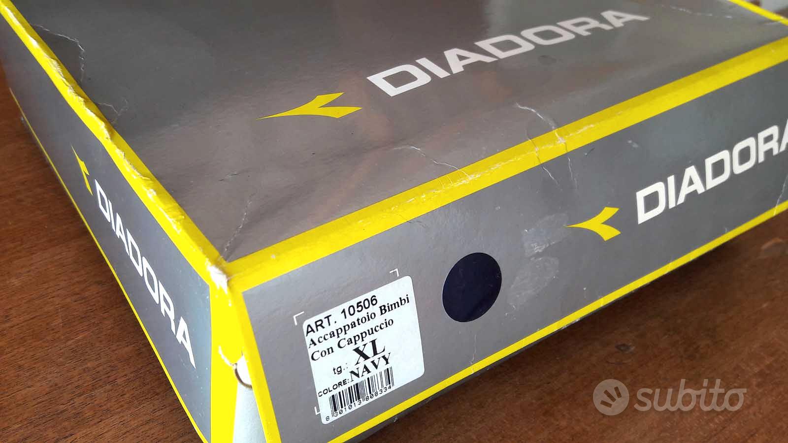 Accappatoio Diadora nuovo bambini 12 anni h cm 165 Abbigliamento e Accessori In vendita a Milano