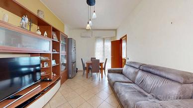 Appartamento di 70 m² con 2 locali e box auto a Ce