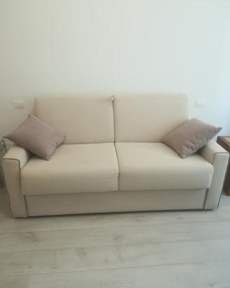 divano letto artigianale