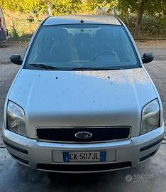 Ford fusion 2004