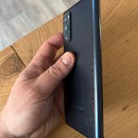 Samsung s20 FE