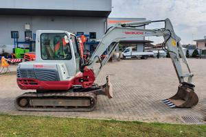 MINIESCAVATORE USATO TAKEUCHI TB250