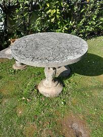 tavolo in pietra 