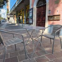 tavoli e sedie da bar, bistrot, giardino