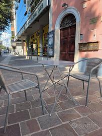tavoli e sedie da bar, bistrot, giardino