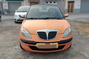 AUTO DISTINATA X RICAMBI
