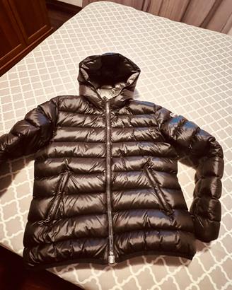 Splendido giubbotto Colmar con cappuccio