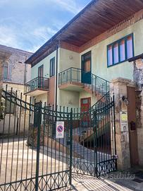 Immobile polifunzionale a Palazzolo Acreide