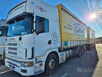 Motrica Scania 164L 480 con sponda idraulica