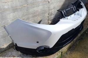 Paraurti nissan qashqai