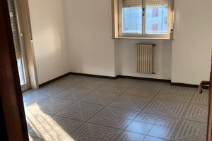 Appartamento ampio e luminoso vicino la stazione