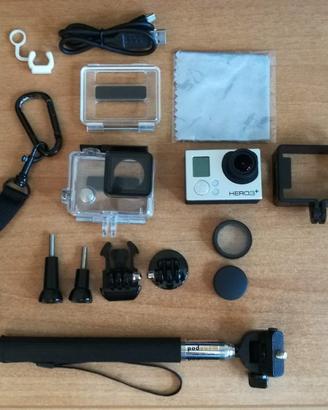 GoPro Hero 3+ Silver con accessori