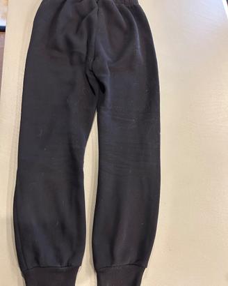 Pantaloni tuta