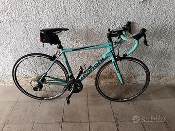 Bici da corsa Bianchi Intrepida