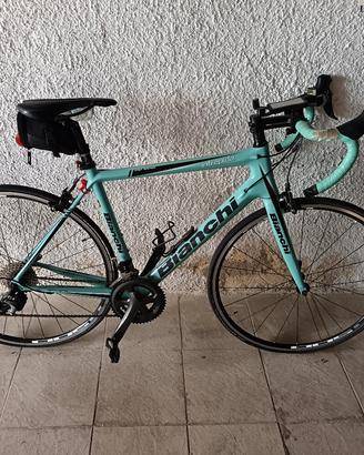 Bici da corsa Bianchi Intrepida