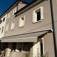 Tenda da sole motorizzata