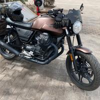 V7III Night Pack bronzo
