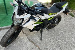 Moto Kawasaki