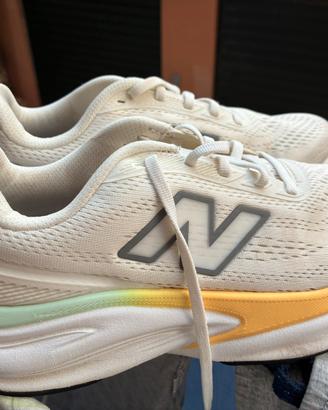 NEW BALANCE KAIR586
