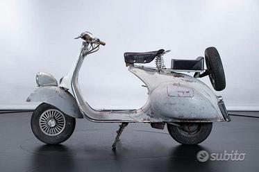 Vespa Faro Basso Vespone Da Restaurare Vespa Faro Basso Vendita In