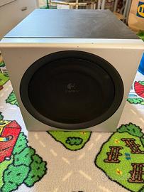 Subwoofer logitech