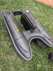 Barca сarpfishing RidgeMonkey Hunter 750 Bait Boat