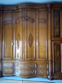 MOBILI STANZA DA LETTO