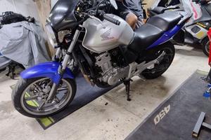 Honda CBF 500
