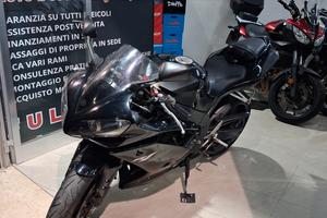 Yamaha R1 GARANTITA 12 MESI