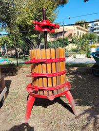 Torchio per vendemmia